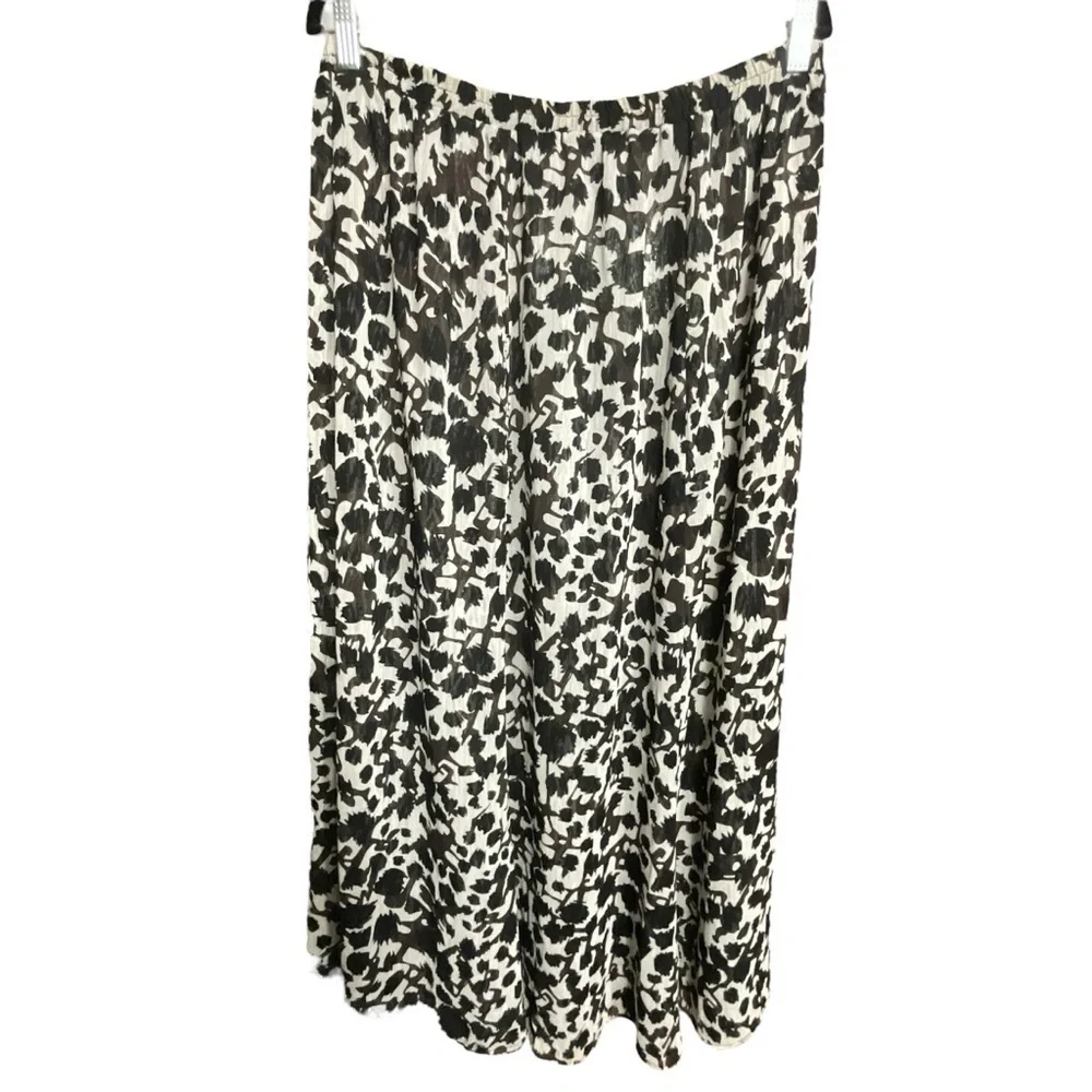 Maggie‎ Barnes Black and White Reversible Skirt